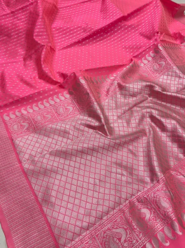 Pink_Embellished_Banarasi_Jacquard_Saree_(Pink)